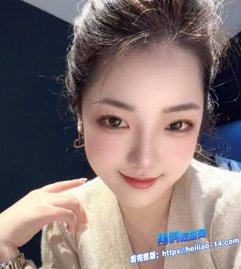 无锡华夏家具港新中源卖瓷砖少妇梁菲被曝光艾滋病多人群P性爱视频曝光 3