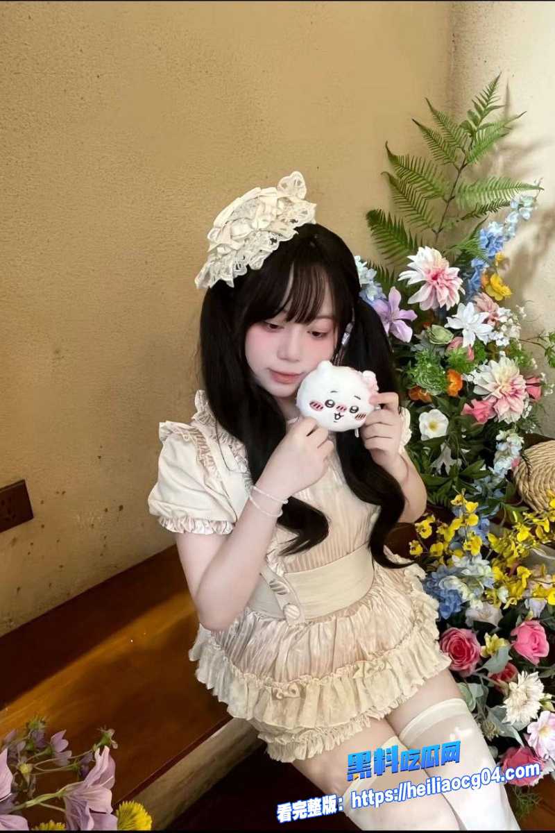 新疆女教师刘海虹2