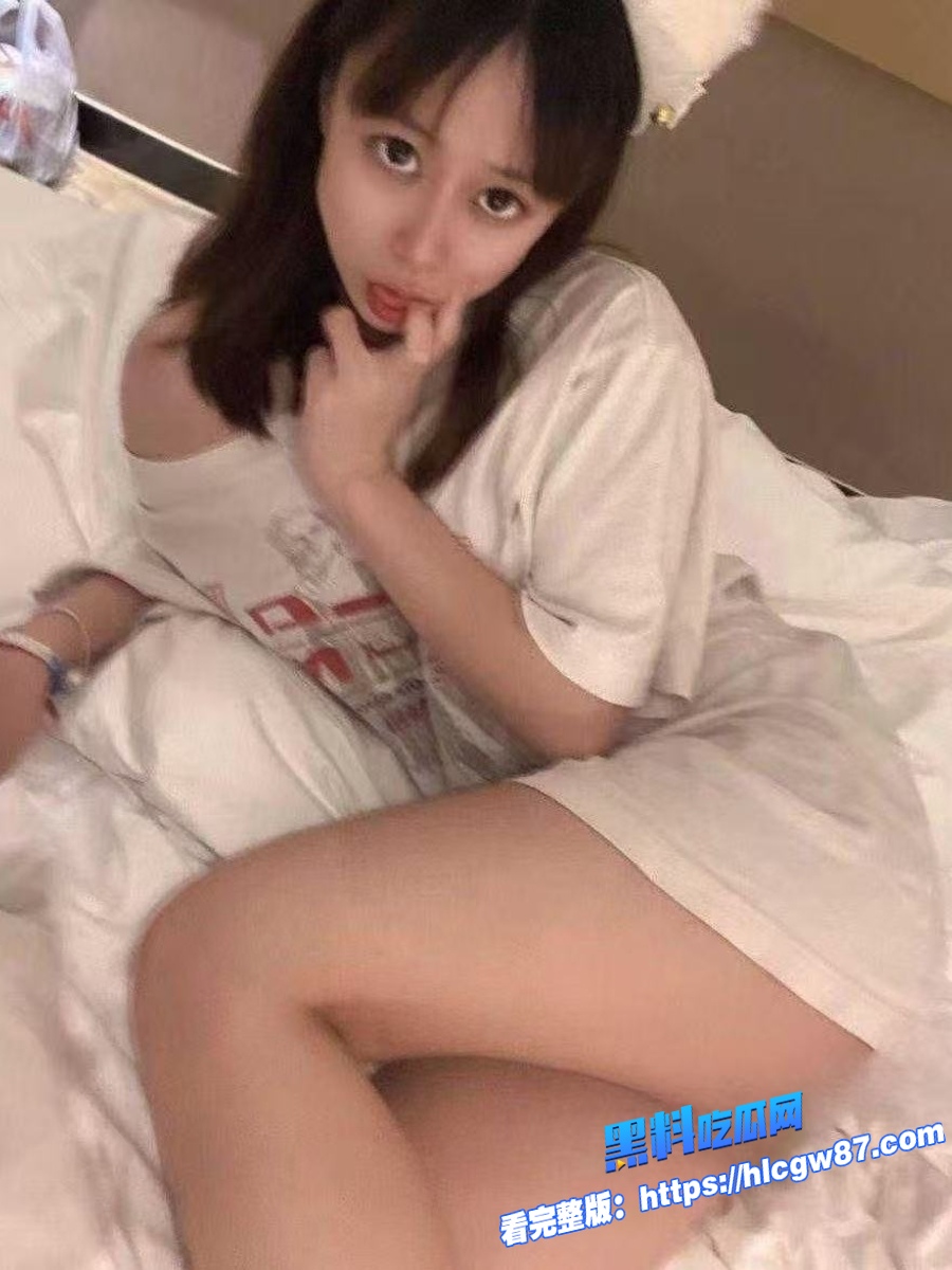 前海航高管千金谭昕芸惊爆双面人生校园里清纯可人校花私下却是换炮友如换衣的女海王夜夜狂欢不重样图7 前海航高管千金谭昕芸惊爆双面人生校园里清纯可人校花私下却是换炮友如换衣的女海王夜夜狂欢不重样图7