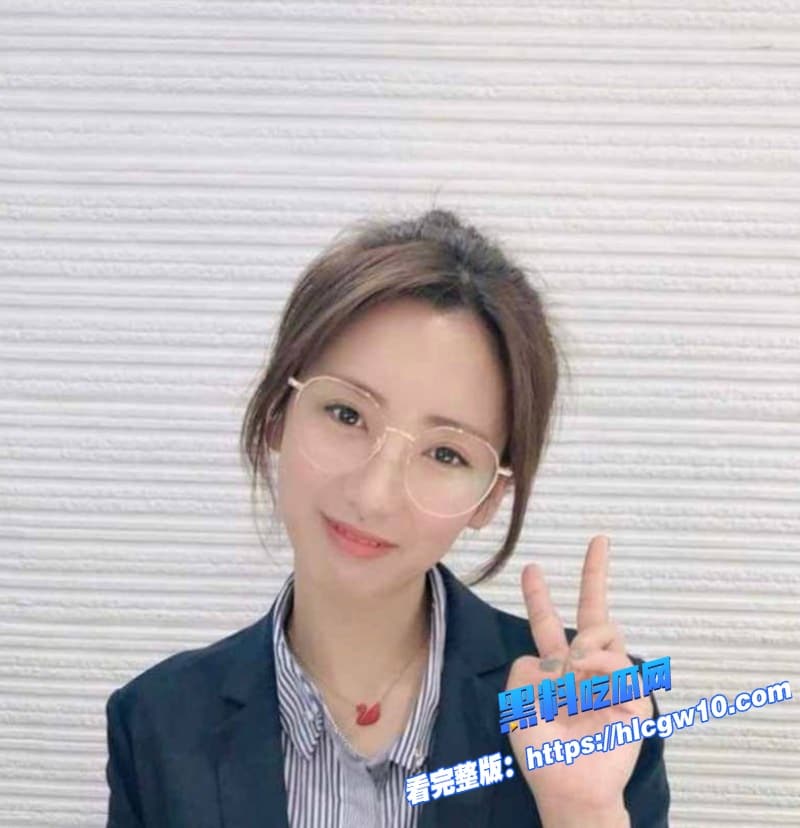 瓜友爆料陕西大奶少妇张艳艳洗完澡还录视频和小三做爱被曝光精液射满骚妇一肚子1 瓜友爆料陕西大奶少妇张艳艳洗完澡还录视频和小三做爱被曝光精液射满骚妇一肚子1
