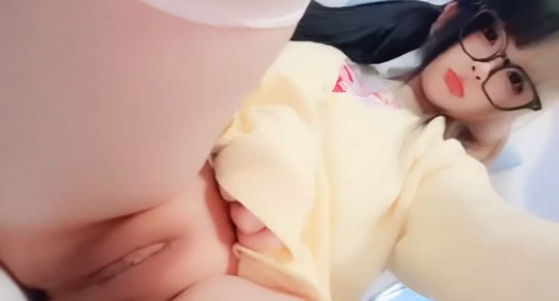 极品萝莉小可爱小远OVO私拍流出! 极品萝莉小可爱小远OVO私拍流出!