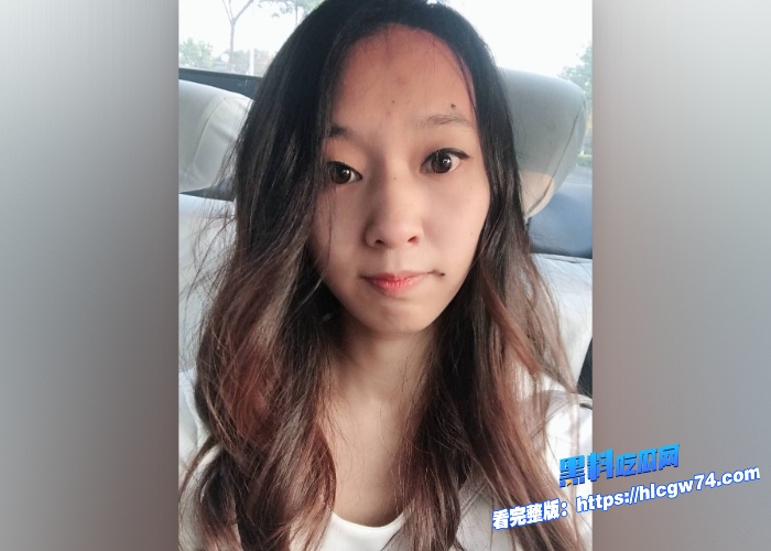 黑料裸贷大曝光苗条少妇大长腿全裸sm贷款视频曝光鞭子打自己屁股啪啪响真新奇难道这样能贷款多点 图2