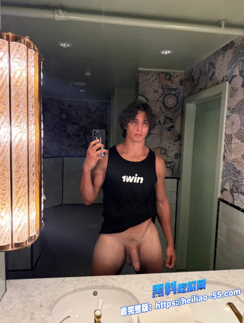onlyFans高颜值御姐水川堇联动Gattouz0新作15分钟失神猛干日本美女被阿拉伯炮王帅哥大屌彻底摧毁13