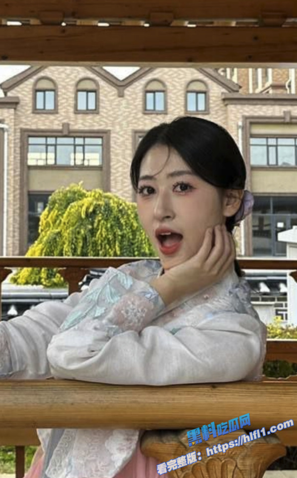 大连民族大学 朝鲜族美女 孟欣 被道具调教 身体敏感不断颤抖 淫声浪语真骚啊！1