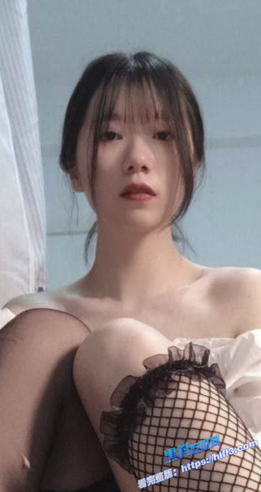 瓜友投稿 陕西西安的学生母狗王子蕊才大三 性欲已经越来越大了3