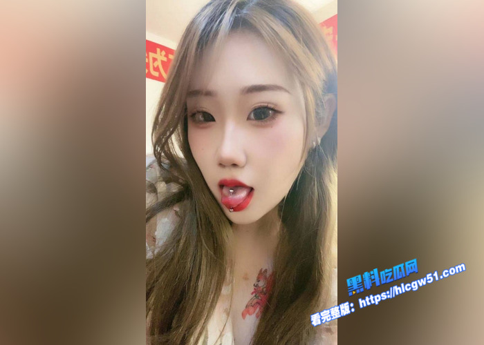 极品纹身精神小妹 被鬼火少年调教视频曝光 双手被绑口嗦牛子 配合后入式爆操 十分乖巧5 极品纹身精神小妹 被鬼火少年调教视频曝光 双手被绑口嗦牛子 配合后入式爆操 十分乖巧5