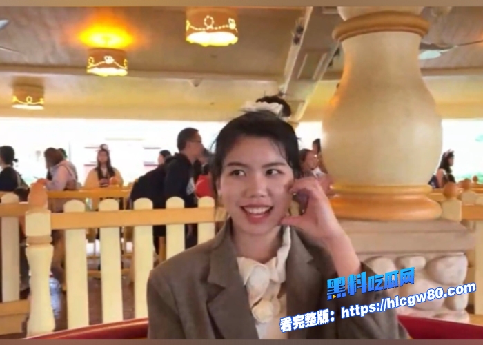 武汉华中科技大学女研究生刘婷婷保存到网盘和男友啪啪视频泄露完美露脸私底下还玩红绳子捆绑调教牛逼克拉斯4