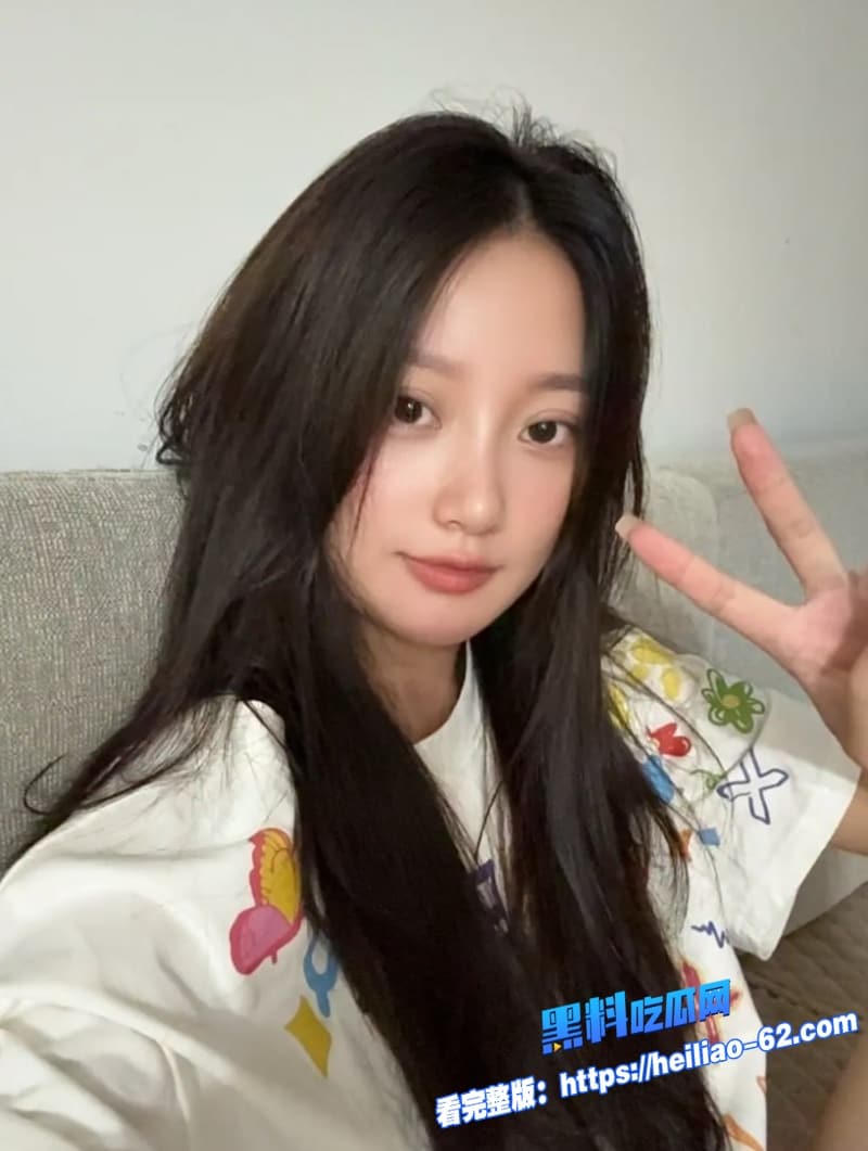韵味十足的嫂子趁大哥出门偷情小叔子水多到泛滥欲罢不能太刺激了1 韵味十足的嫂子趁大哥出门偷情小叔子水多到泛滥欲罢不能太刺激了1