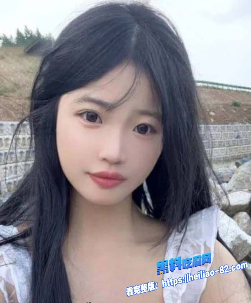 沧州交通学院乖乖女袁舒蕾朋友圈小清新背地里却跪着求操当骚母狗反差感直接拉满1