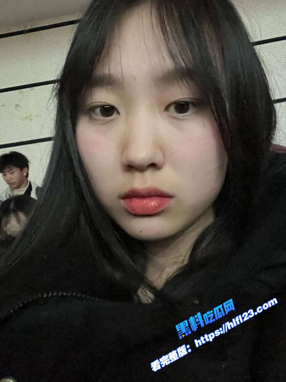 百度云泄密！在校反差女大学生 和男友私密性爱视频被曝光 清纯学妹在床上秒变母狗 风骚至极！ 图4