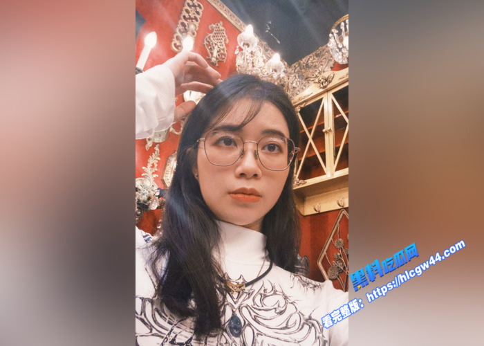 香港福利姬 Hieey 帝国上尉会员福利合集泄露 巨乳尤物COS服道具自慰 揉胸画面诱惑爆表4