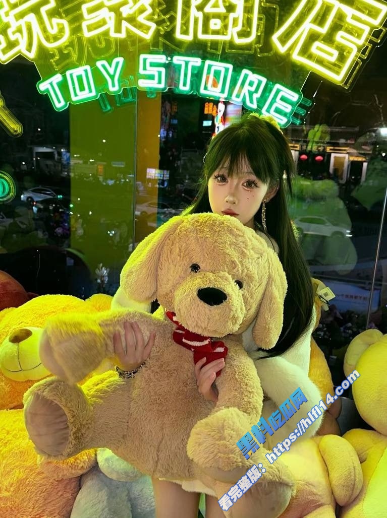 抖音42万粉丝颜值博主 刘润桐 被曝立单身人设骗粉丝钱财 权当女粉是提款机！9