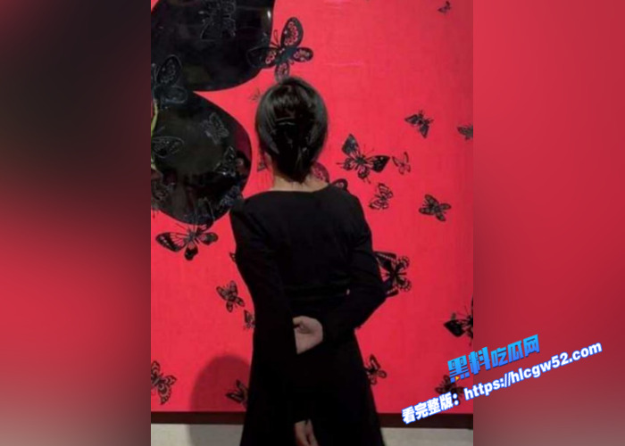 曲阜师范大学音乐学院大三学妹 李欣茹 第二弹 平日里乖乖好学生 私底下在宿舍撅着屁股 等着爸爸插入1