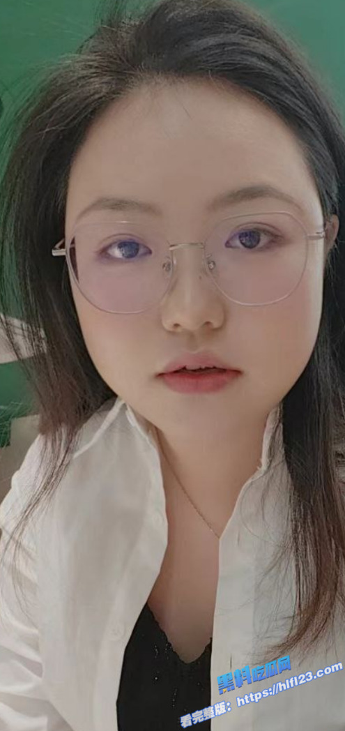 内蒙古微胖身材眼镜妹 欧文静 自拍口交吃鸡视频 技术一流娴熟 看来平时没少吃啊!3 内蒙古微胖身材眼镜妹 欧文静 自拍口交吃鸡视频 技术一流娴熟 看来平时没少吃啊!3
