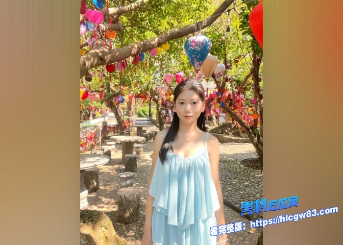 抖音素人美女宁宁初次下海拍摄大尺度写真视频曝光色影师高清拍摄身体所有私密部位这小骚逼拍的一清二楚一看就多汁肥嫩 图3