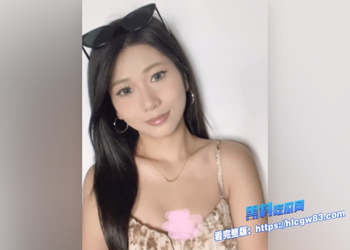 抖音素人美女宁宁初次下海拍摄大尺度写真视频曝光色影师高清拍摄身体所有私密部位这小骚逼拍的一清二楚一看就多汁肥嫩 图7