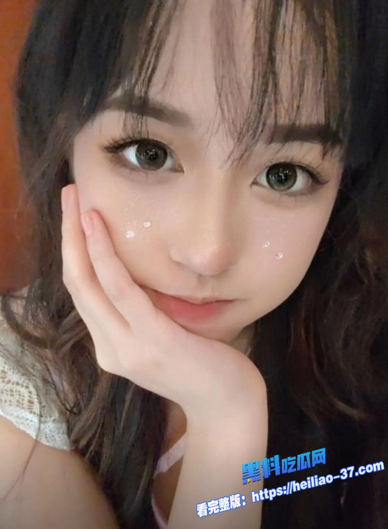眼镜精神小妹兔女郎cos半甲纹身白色兔耳吊带袜主动分开双腿迎接猛插3 眼镜精神小妹兔女郎cos半甲纹身白色兔耳吊带袜主动分开双腿迎接猛插3