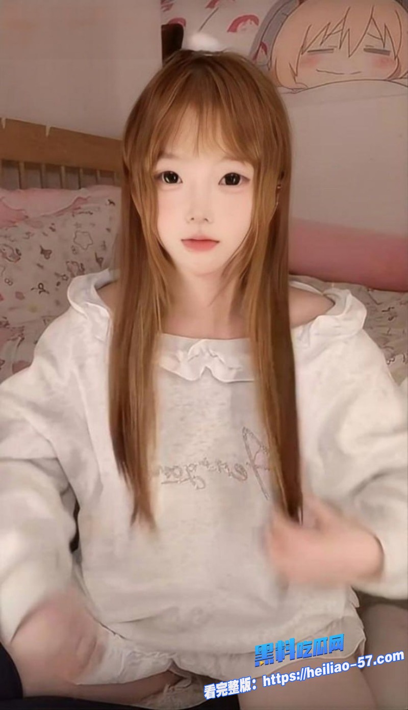 快手B站38万粉网红小鱼大王49秒漏奶视频流出 7
