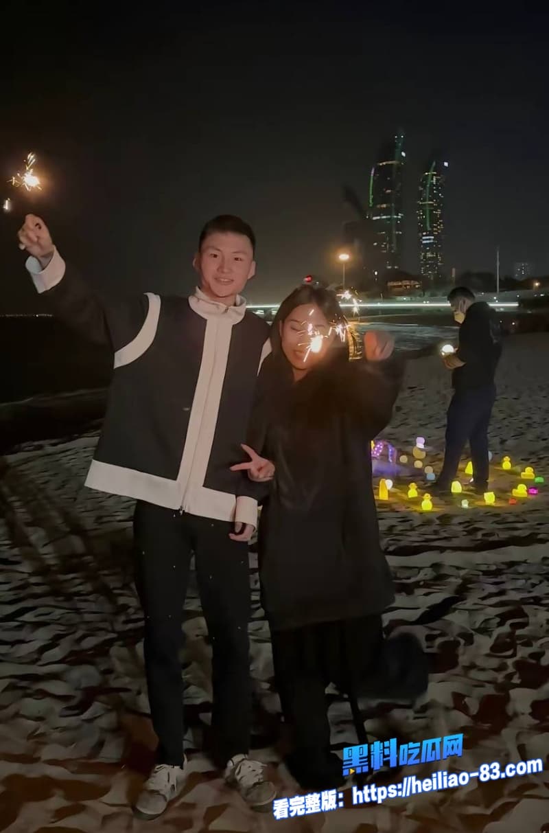 抖音400万粉女网红慧慧饱饱劈腿合伙人怀孕期偷生孩子收益均被合伙人分走19