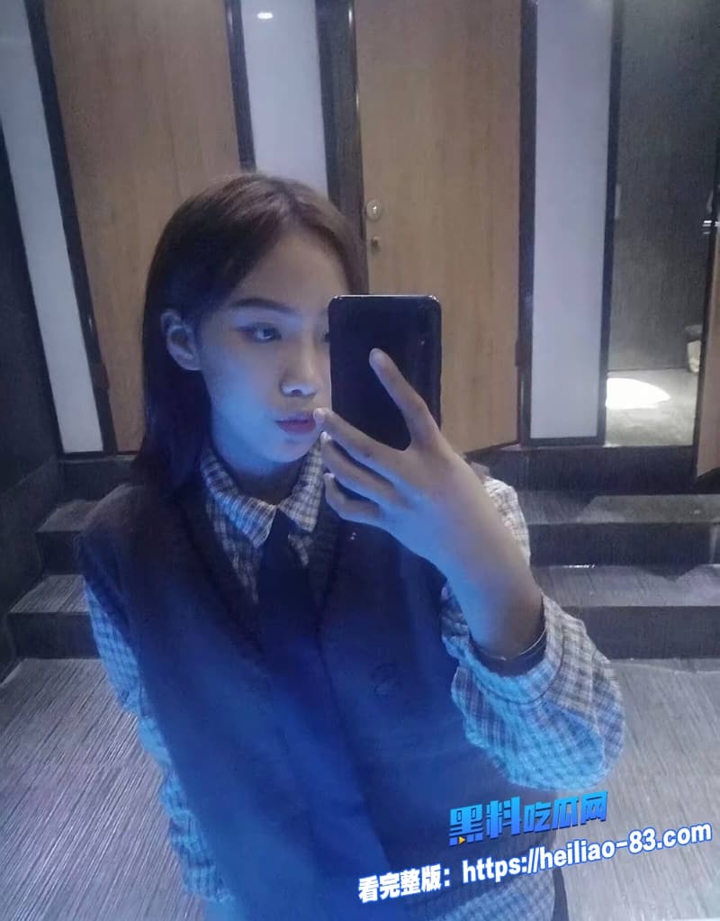 抖音400万粉女网红慧慧饱饱劈腿合伙人怀孕期偷生孩子收益均被合伙人分走21