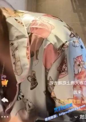 抖音快手百万老牌网红 雪糕雪糕 瓜友疯求的直播走光视频来了！5