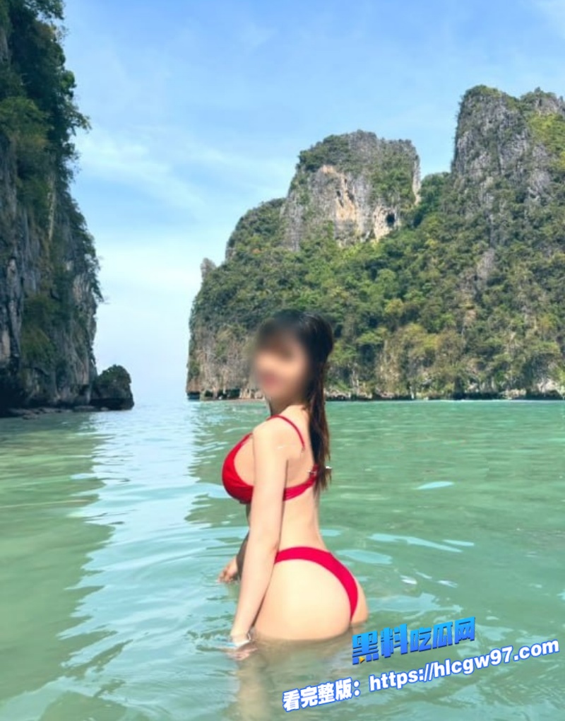 推特60万粉顶级骚货pittyswg彻底堕落3