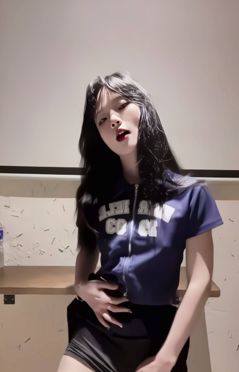 抖音极品舞蹈网红梁柳清纯人设崩塌1