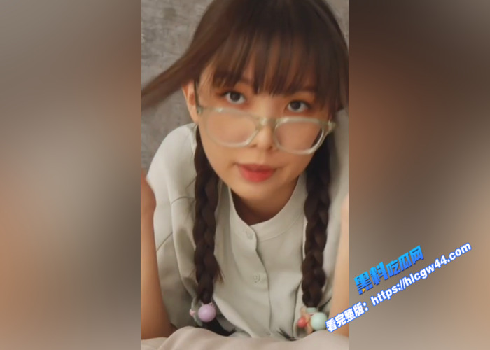 清纯高中生白虎双马尾反差婊 制服丝袜电动炮机打桩 道具插肛尽显母狗风范20