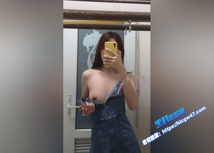 可爱乖巧女大学生 超高神仙颜值 喜欢吃鸡和后入 极品蜜桃臀被狠狠的插入爆操3 可爱乖巧女大学生 超高神仙颜值 喜欢吃鸡和后入 极品蜜桃臀被狠狠的插入爆操3