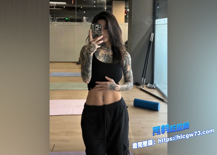 抖音20W颜值纹身网红刺青阿诗被榜一大哥后入爆操视频曝光这颜值这纹身太带感了绝对的反差婊 图5 抖音20W颜值纹身网红刺青阿诗被榜一大哥后入爆操视频曝光这颜值这纹身太带感了绝对的反差婊 图5