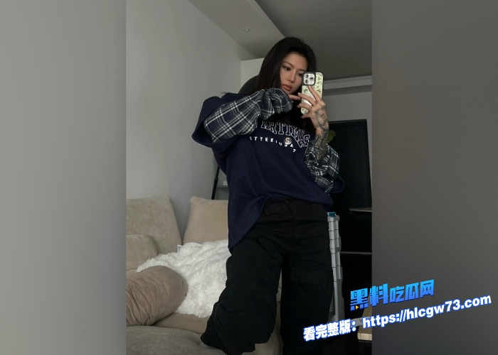 抖音20W颜值纹身网红刺青阿诗被榜一大哥后入爆操视频曝光这颜值这纹身太带感了绝对的反差婊 图10 抖音20W颜值纹身网红刺青阿诗被榜一大哥后入爆操视频曝光这颜值这纹身太带感了绝对的反差婊 图10