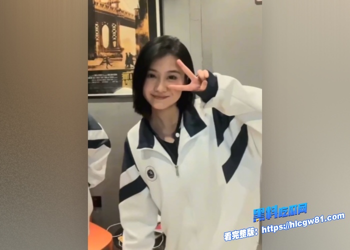 绝色大学短发校花惊艳反差女神私密后入激战视频遭渣男泄露狂野啪啪高颜值身材欲望拉满 图4