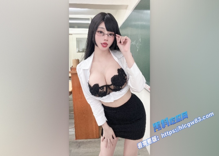 泰国人气网红 Meenfox2