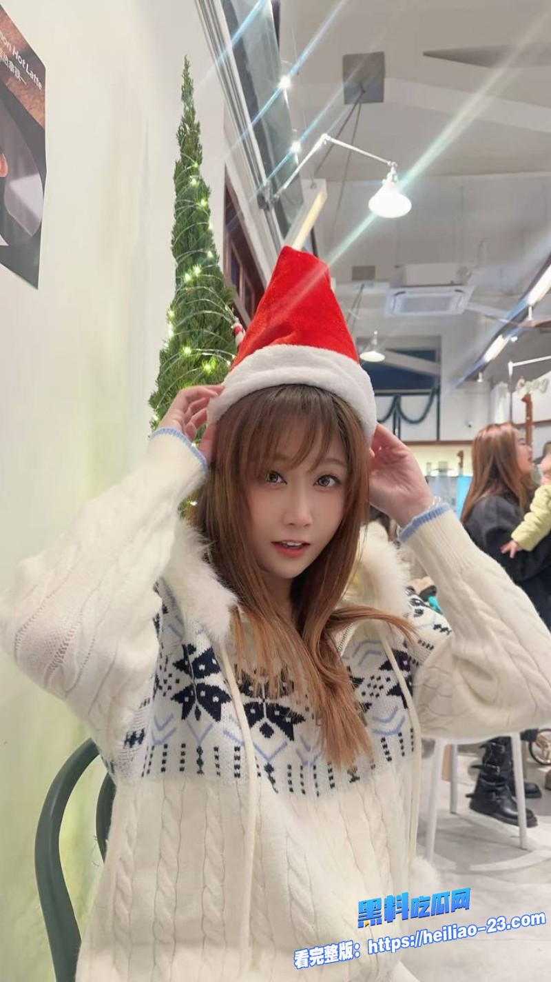 姐弟乱伦出租屋禁忌狂欢亲姐肥臀巨乳躺床被弟弟抠逼狠插淫荡叫床声太大邻居都听见了 3