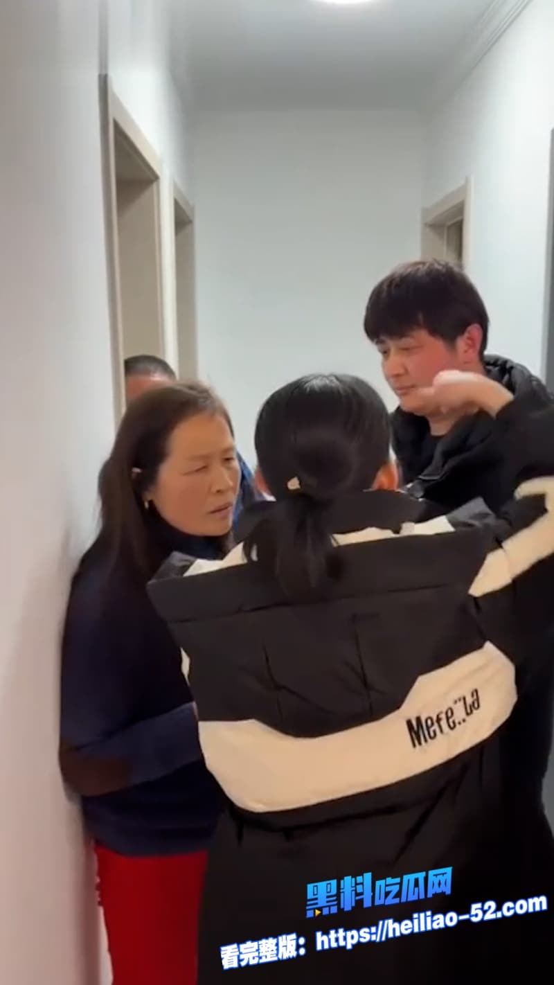 丰县赵庄红雨美发店惊天大瓜父母帮儿子把小三带回家住坑妻几十万网贷这一家子脸都不要了 9
