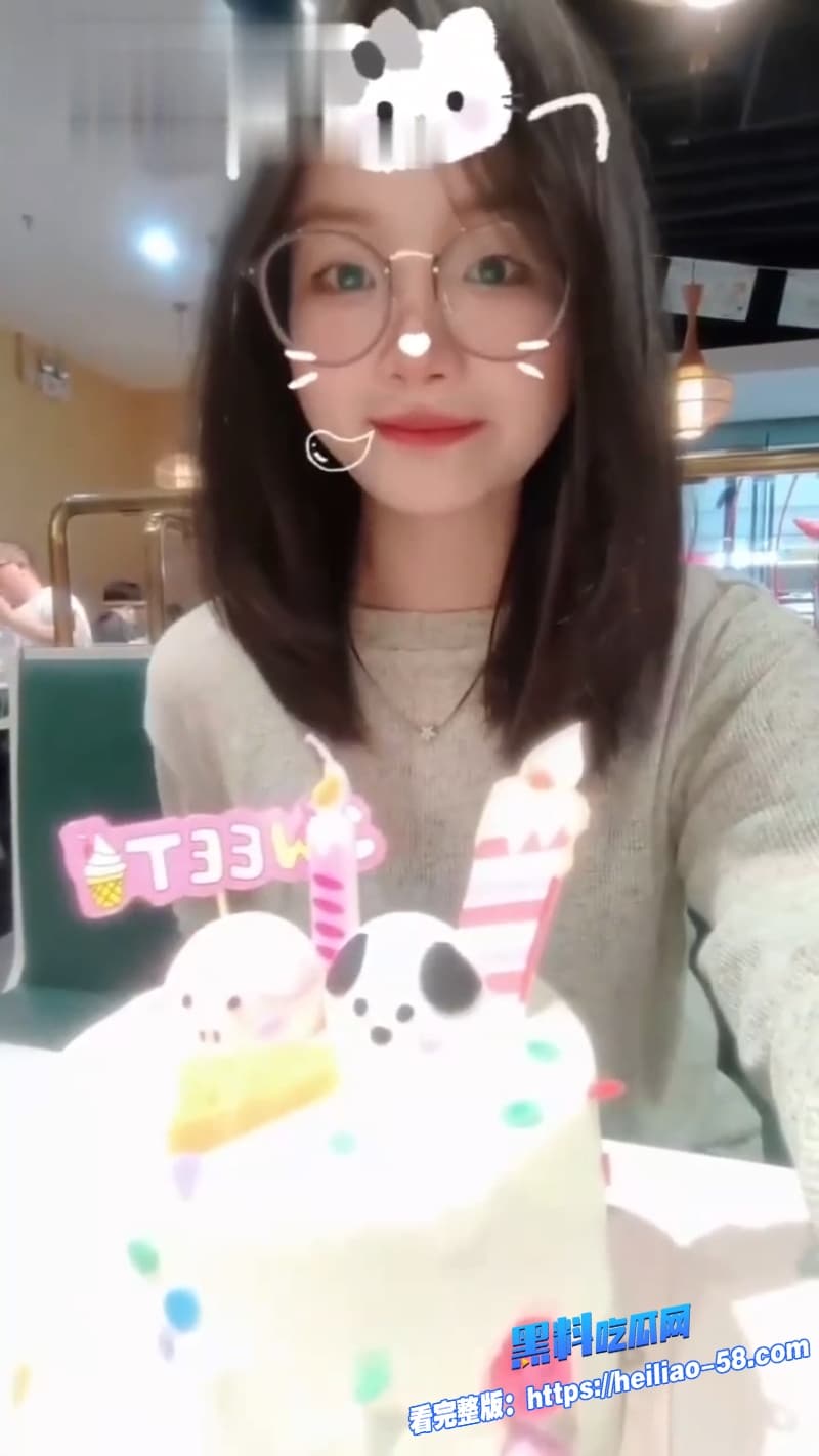 瓜友投稿陕西反差小妹王茹燕被金主包养实锤表面清纯少女私下秒变听话母狗3