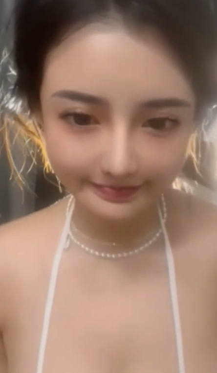 情趣舞蹈！虎牙 古阿扎 发给大哥的私拍福利视频 这一对奶子是真的大啊！1