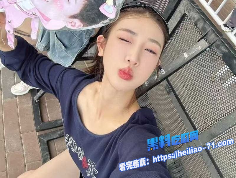 内蒙反差女神杨柏琳情趣装泄密视频3