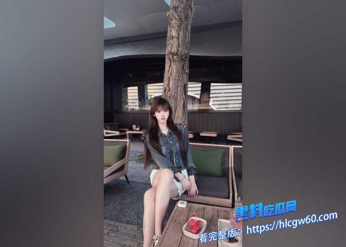 长沙天菜名媛 周思怡 下海兼职外围被金主调教 大尺度视频流出 舔脚捆绑皮带抽屁股跪着吃鸡 这才是标准小母狗! 12 长沙天菜名媛 周思怡 下海兼职外围被金主调教 大尺度视频流出 舔脚捆绑皮带抽屁股跪着吃鸡 这才是标准小母狗! 12