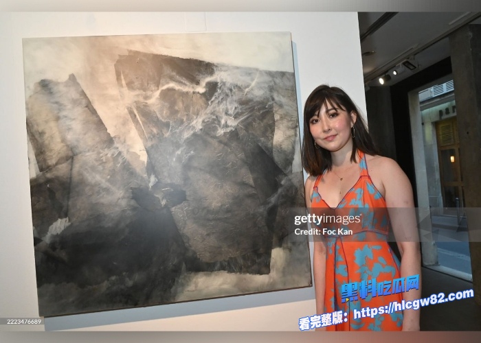 美国富二代华人知名画展艺术家王佳怡最新18岁下海拍片200美元一部完整版整理合集口交内射颜射样样齐全这是真母狗太炸裂了 图7