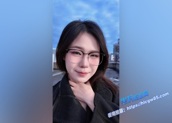 抖音20万粉丝网红桃桃酱乖乖 3 抖音20万粉丝网红桃桃酱乖乖 3