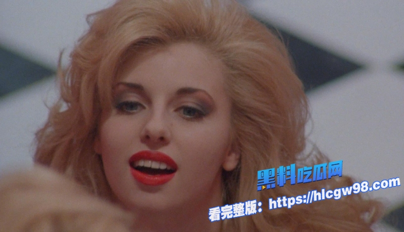 意大利女演员SaraCosmi萨拉·科斯米激情性爱三级影片流出 2