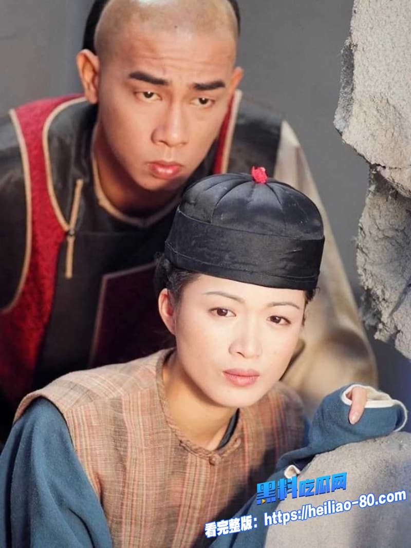 顶流明星陈小春演唱会高调宠妻应采儿转头夜店递房号撩妹被实锤人设彻底崩塌2 顶流明星陈小春演唱会高调宠妻应采儿转头夜店递房号撩妹被实锤人设彻底崩塌2