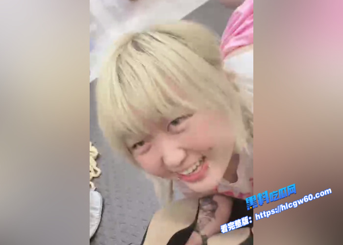 东北白富美 琳嘉 高贵女王家里圈养了一条母狗,严厉调教视频流出,玉足踩脸,惩罚女奴舌头清理干净所有高跟鞋6 东北白富美 琳嘉 高贵女王家里圈养了一条母狗,严厉调教视频流出,玉足踩脸,惩罚女奴舌头清理干净所有高跟鞋6