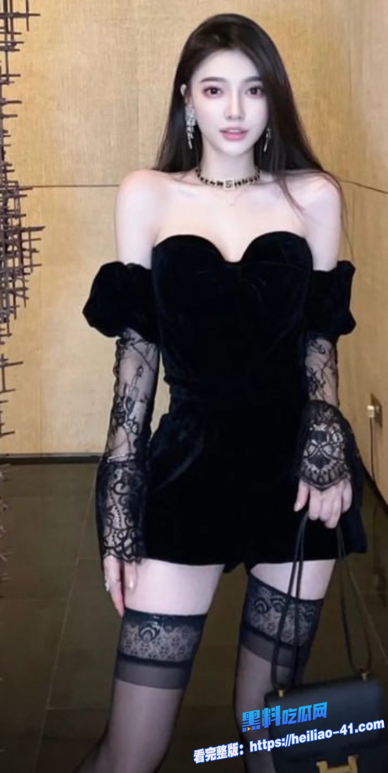 绝美女主播大尺度直播流出黑丝高跟翘臀狂肏到喷水深种内射高潮全记录3