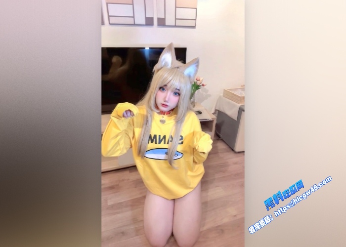 绝顶巨乳网黄nyanchan2k3丰乳肥臀肉感女神cos黄豆粉带着肛塞上下骑乘假屌骚气十足 图2WH700x500px