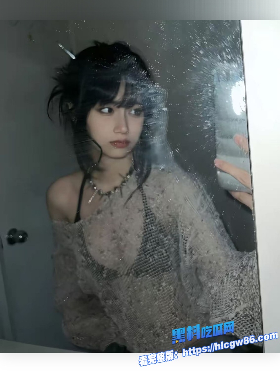 长相清纯的学生妹被主人爸爸各种调教  7
