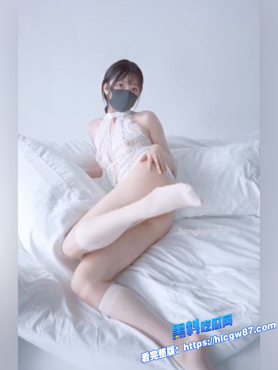 玩偶姐姐11月私信炸裂JK制服裹嫩躯翘臀扭动粉穴湿润掰开欣赏娇喘浪叫自摸高潮迭起国产顶流福利姬彻底放飞诱惑图7