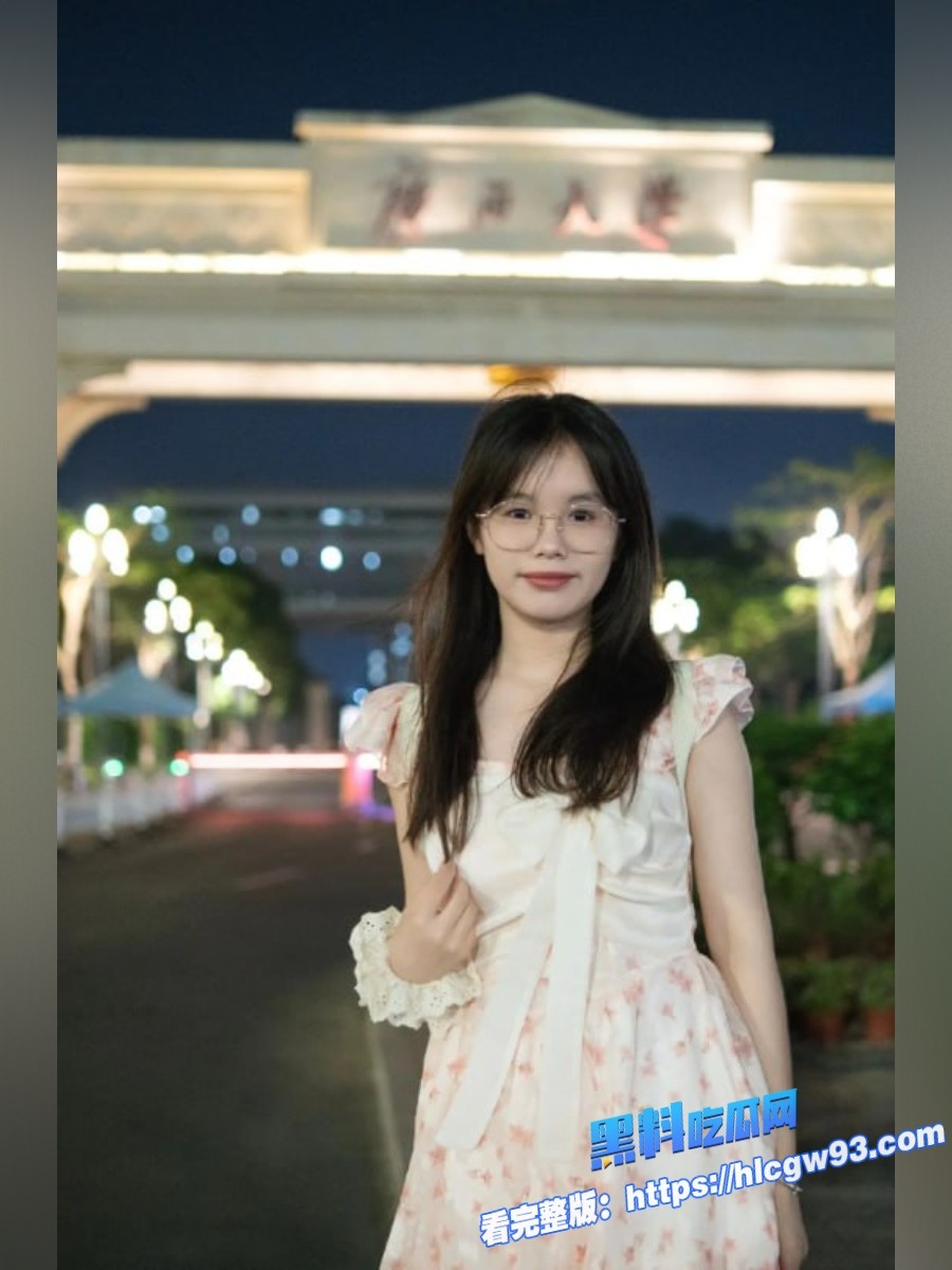广西卫校乖乖女果果私密反差视频曝光2