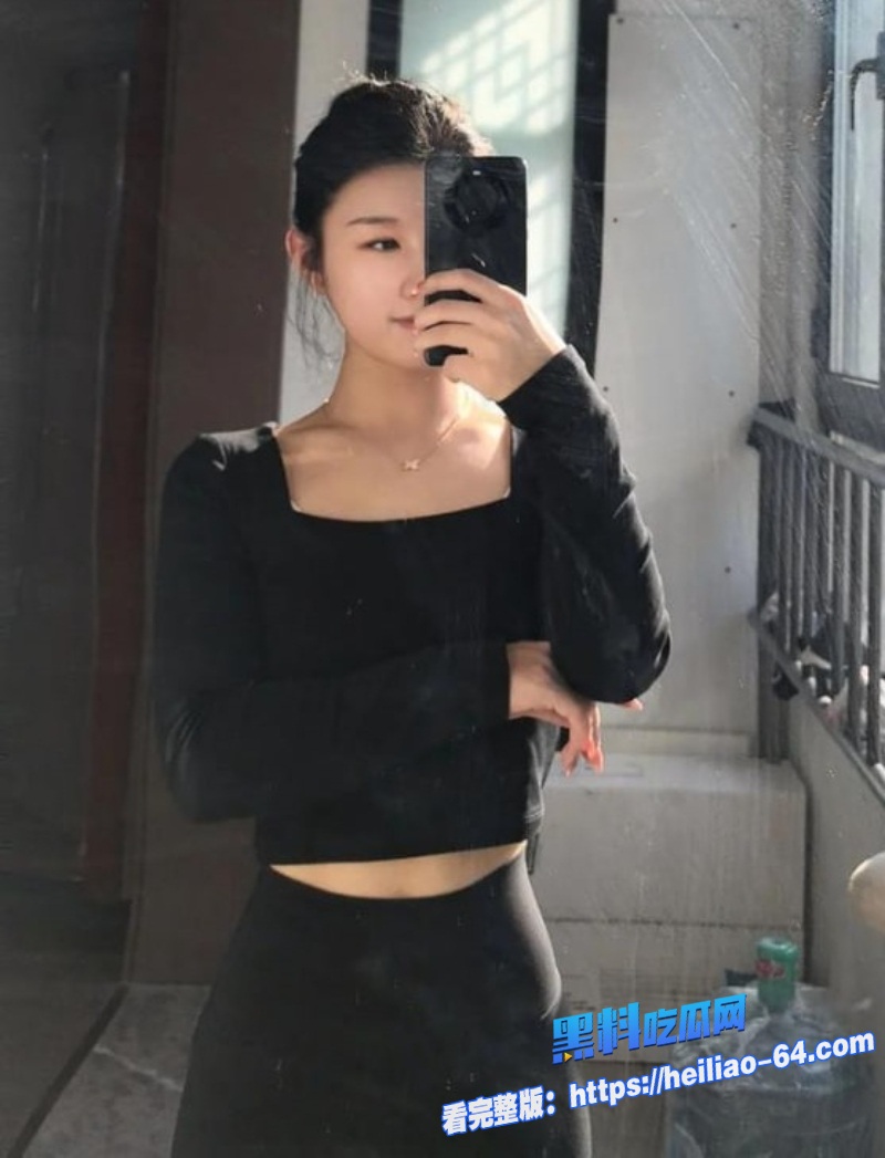 海角乱伦人妻妹妹醉酒穿蕾丝内裤勾引亲哥无套猛干内射骚逼还约好瞒住老公和嫂子1 海角乱伦人妻妹妹醉酒穿蕾丝内裤勾引亲哥无套猛干内射骚逼还约好瞒住老公和嫂子1